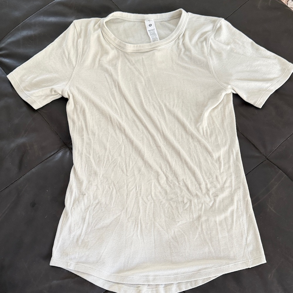 Lululemon Athletica Bone Short Sleeve Tee